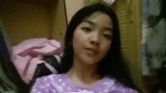 CUTE ASIAN TEEN