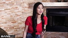 Jade Kush loses a poker bet & gets fucked in a frat house