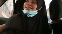 Tudung in a car giving bj and riding